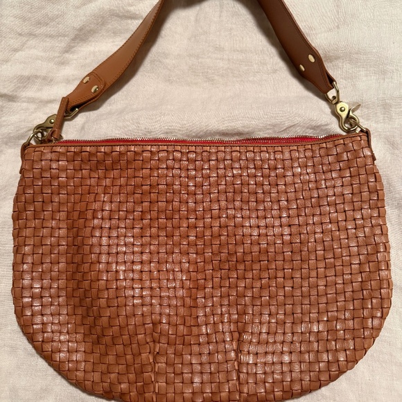 Clare V. Handbags - Clare V Moyen (large) bag in natural woven